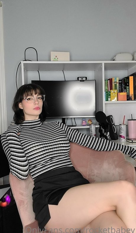 cameltoe onlyfans beautiful photos