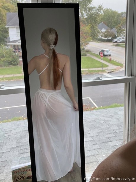 Becca Lynn exclusive actress pic