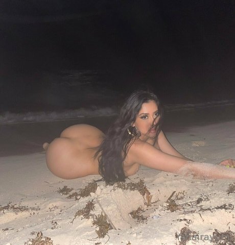 Yahaira Yumi sex model pic