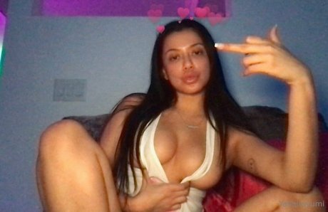 Yahaira Yumi pornstar nude pictures