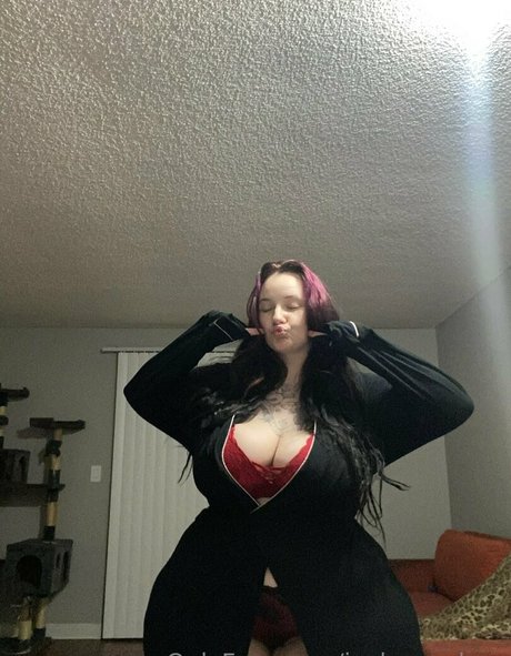 Jexkaa Wolves top actress images