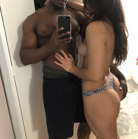 Bootysothick star beautiful images