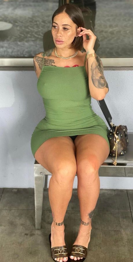 Me Gan_ sex star photo