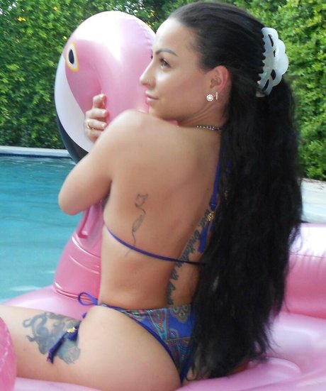 Kat Corrao model hd pic