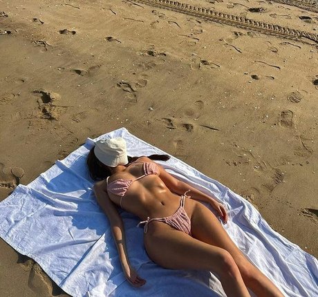 Baek Si Young pornstar hot image