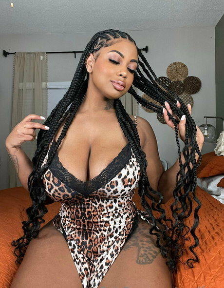 wwdfree nude actress gallery