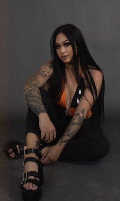 Shawnee nudes pornstar archive