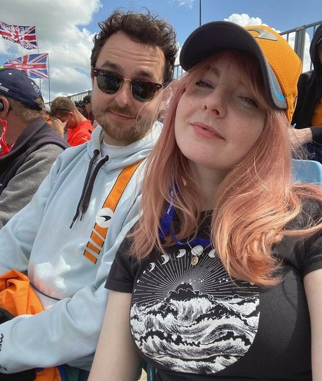 LDShadowLady xxx model galleries