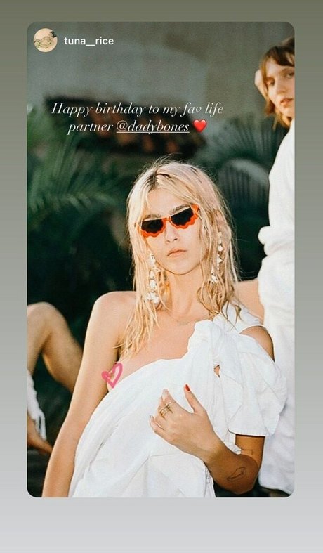 big cock trans onlyfans hot naked gallery