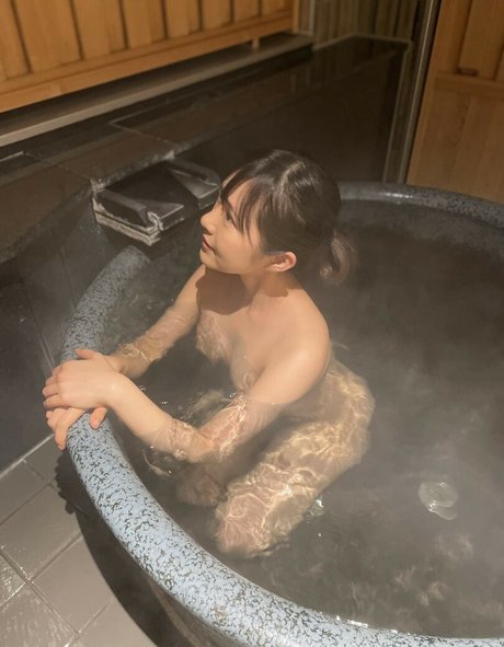 Mika Tanaka Quick photo