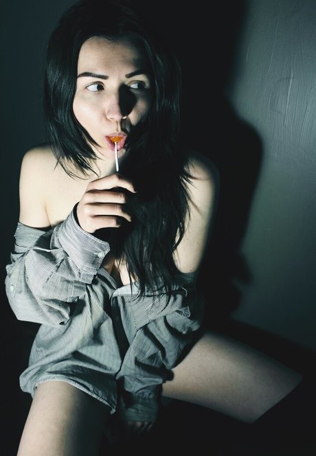 Chloe Ventura adult star image