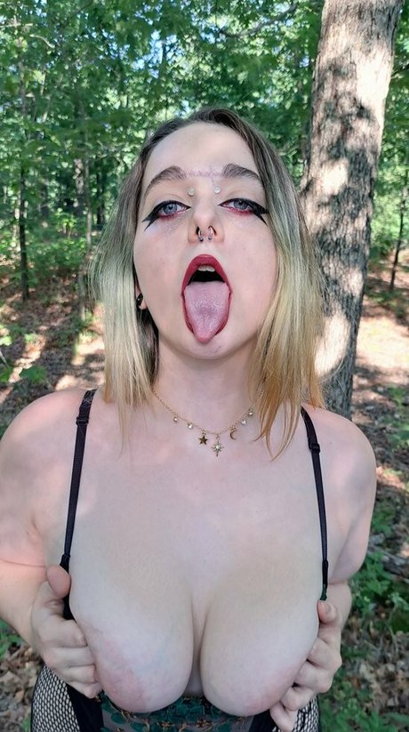 Izzysweettart pornstar high quality photos