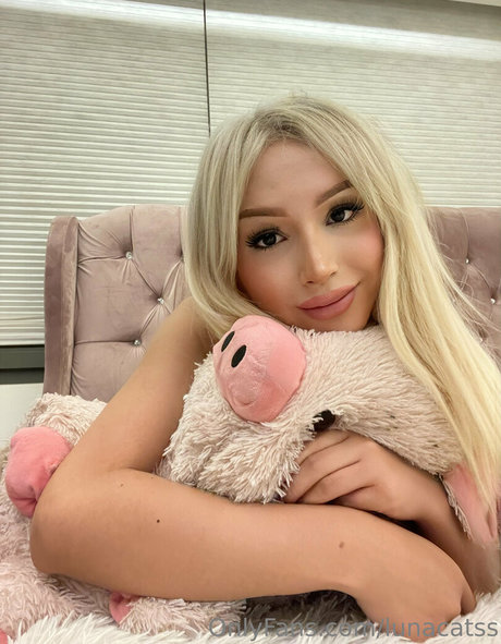 lunacatss nudes actress picture
