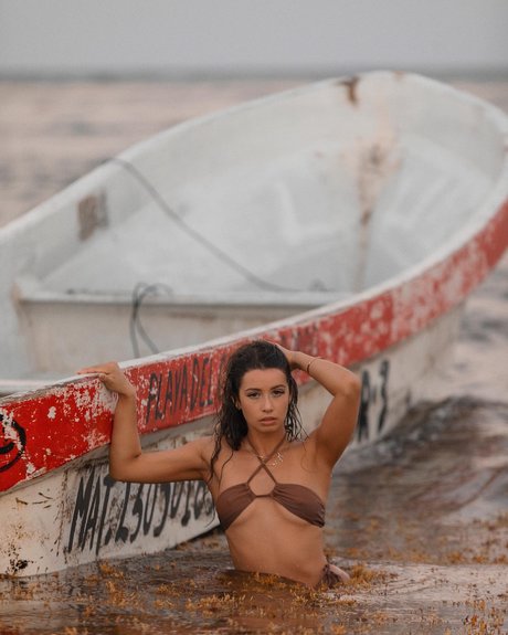 Jesenia Echeverria pornstar perfect photo