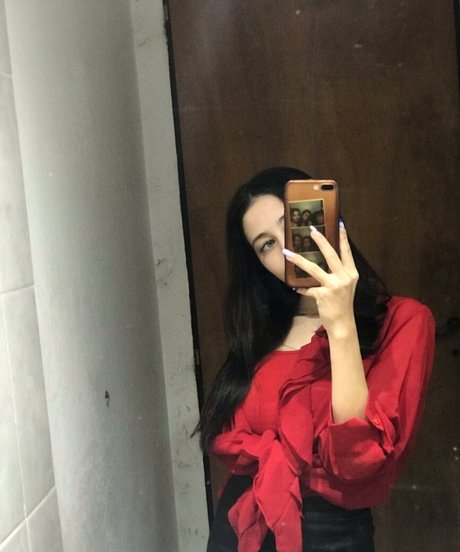 Milagros Seghi model erotic pics