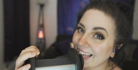 dovey free nudes model picture