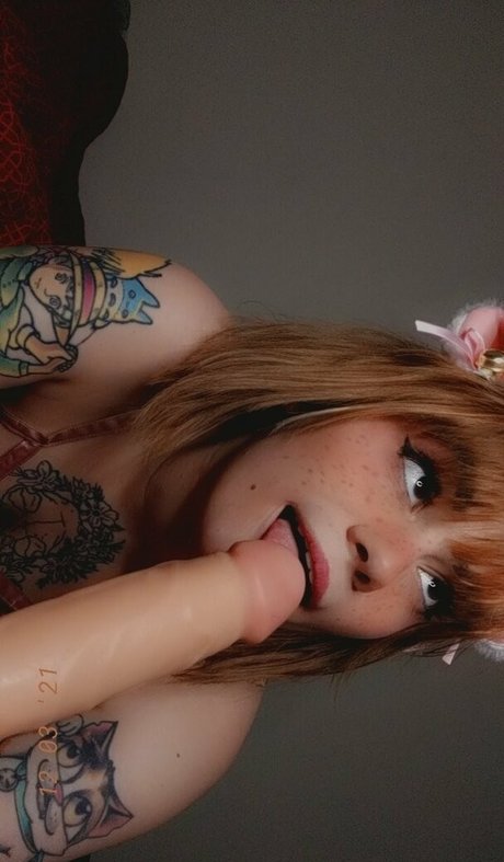 maeeparfait erotic actress pics