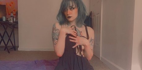 maeeparfait sex actress img