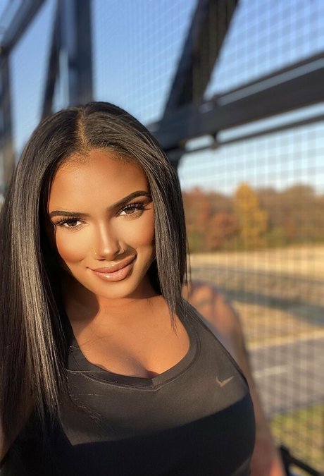 amateur pussy onlyfans top img