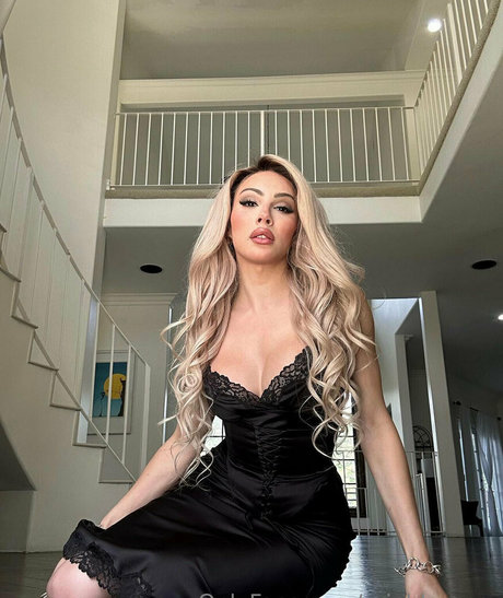 arieldemure star best image