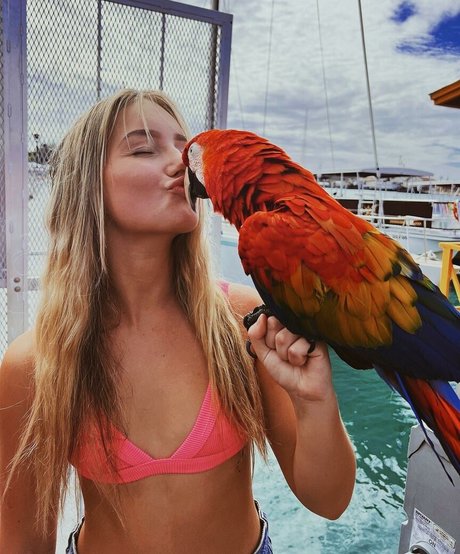 fitness ass onlyfans hot nude pics