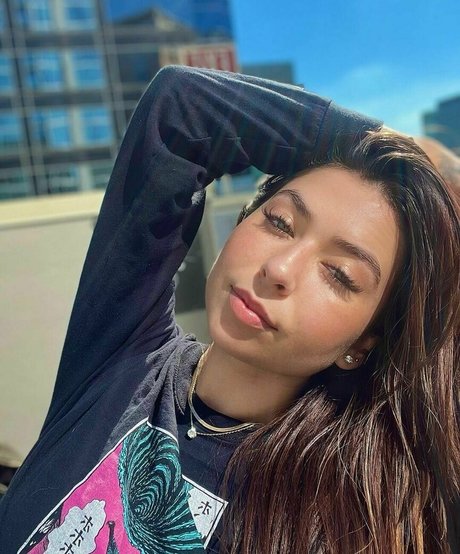 hungry4moore star sex photo