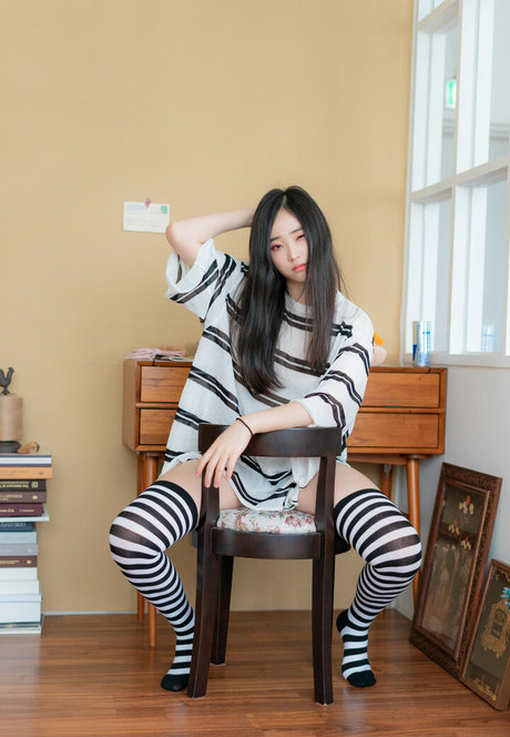 bambi jesuis model high quality picture