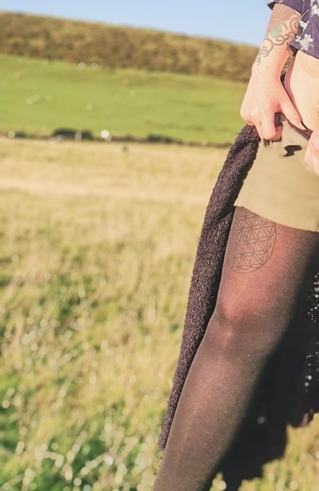 Anunna Healing free model photos