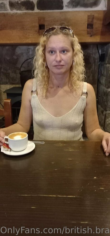 british braless hotwifex pornstar top photo