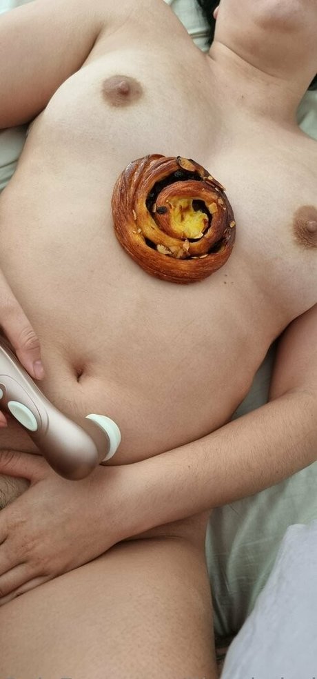 lil cakebaby model hot pictures