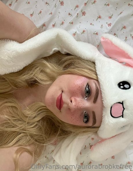 aurorabrookefree actress pictures