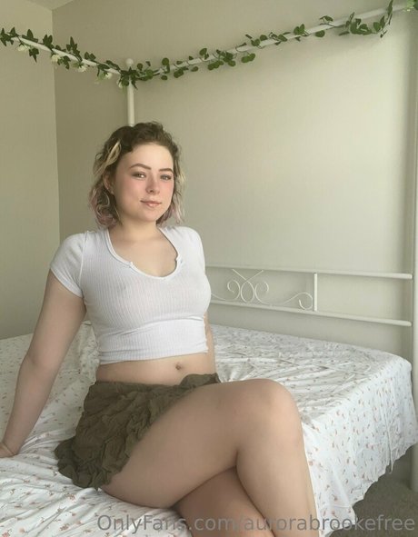 aurorabrookefree star nudes img