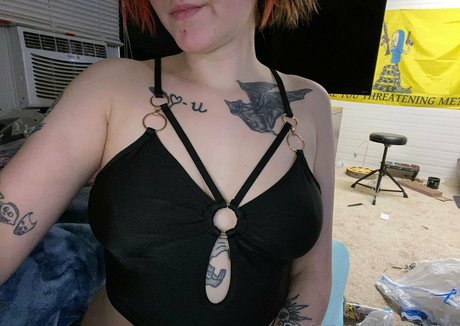 ddisgustingtxre beautiful actress img