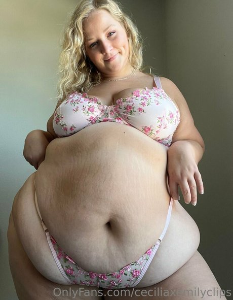 ceciliaxemilyclips star top pics