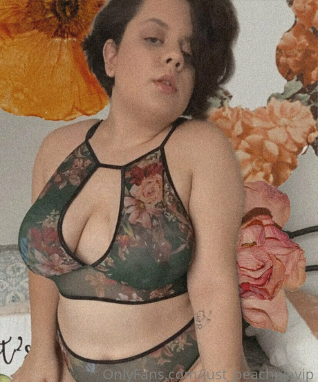 mother daughter onlyfans naked pics