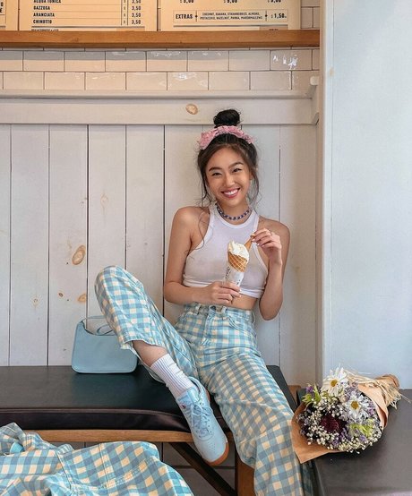 asian girlfriend onlyfans pretty archive