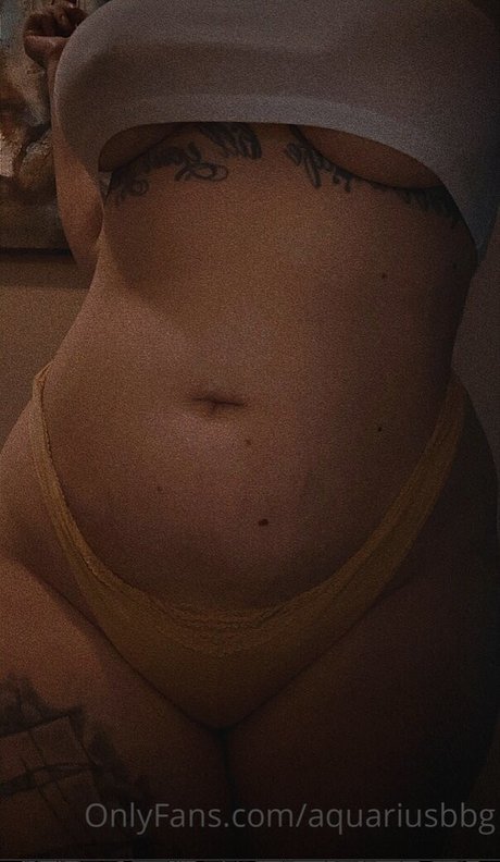 aquariusbbg nude model pictures