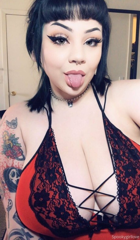 SpookyGirlLove high quality actress gallery