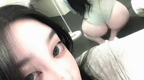 latulip 0 sexy actress picture