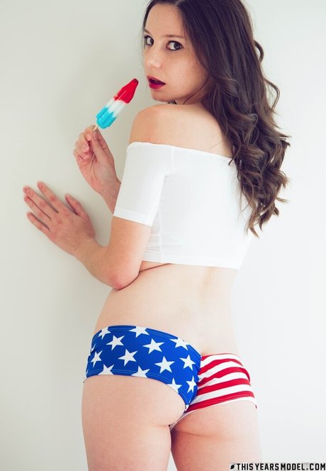 Rilee Marks star hd archive