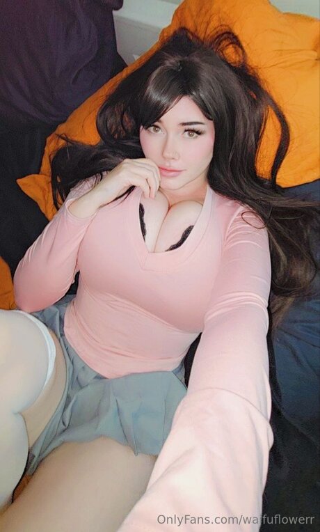 waifuflowerr pornstar top img