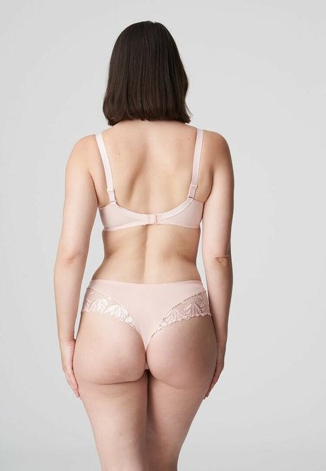 Sabrina Laporte nudes model pics