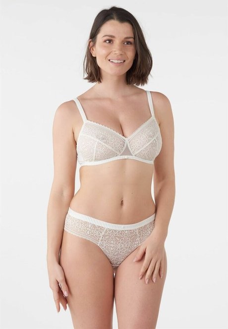 Sabrina Laporte model naked galleries