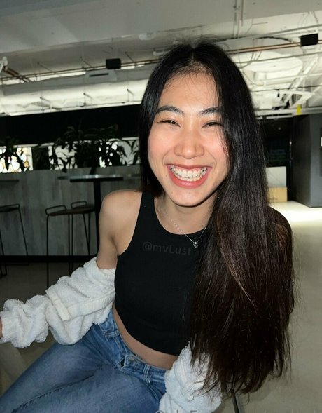 tattooed shemale onlyfans best pictures