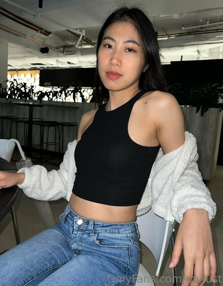 lesbian ass onlyfans best archive