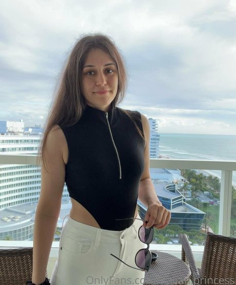 italian princess hot model photos