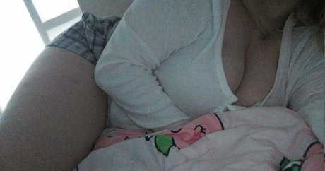 urlilsuccubus star nudes pictures