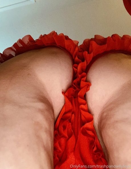 trashpanda4lyfeyo adult model pictures