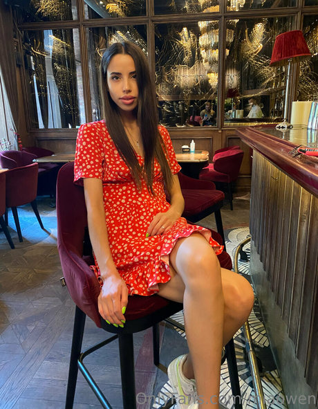 real teacher onlyfans exclusive pictures