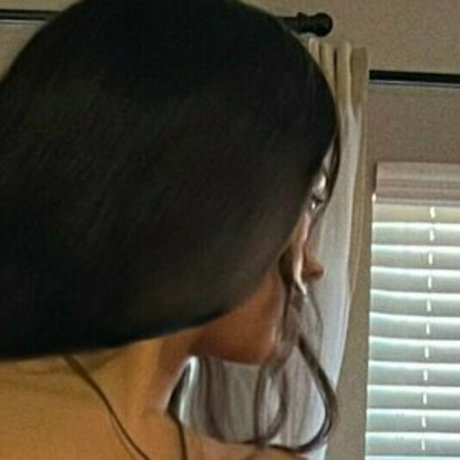 addrianala Profile photo